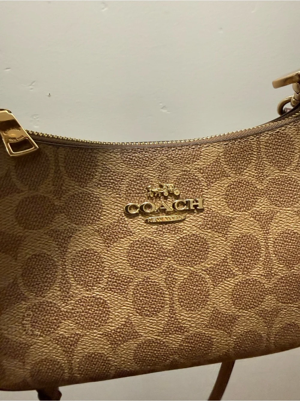 Coach shoulder bag